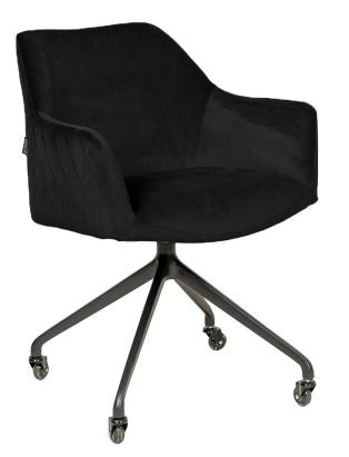 Labelwise Quinn Zwart